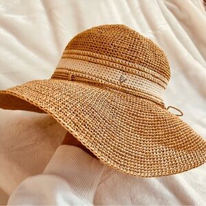 Helen Kaminski EUC Provence 10 Raffia Packable Woven Sun Hat Tan Cream